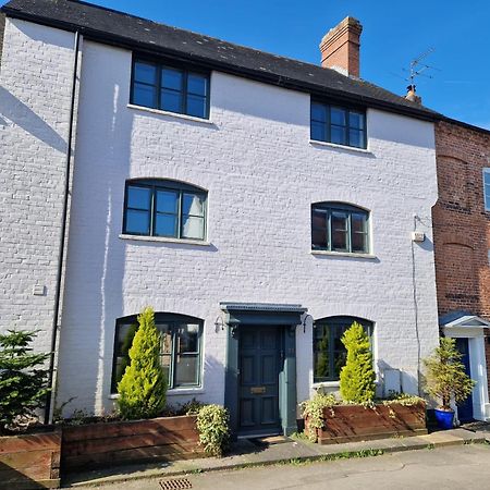 Ludlow - Linnet House - Well Presented Townhouse With Parking - Perfect Location For Exploring On Foot, Sleeps Up To 8 Guests - Hosted By Rentmyhouse Экстерьер фото